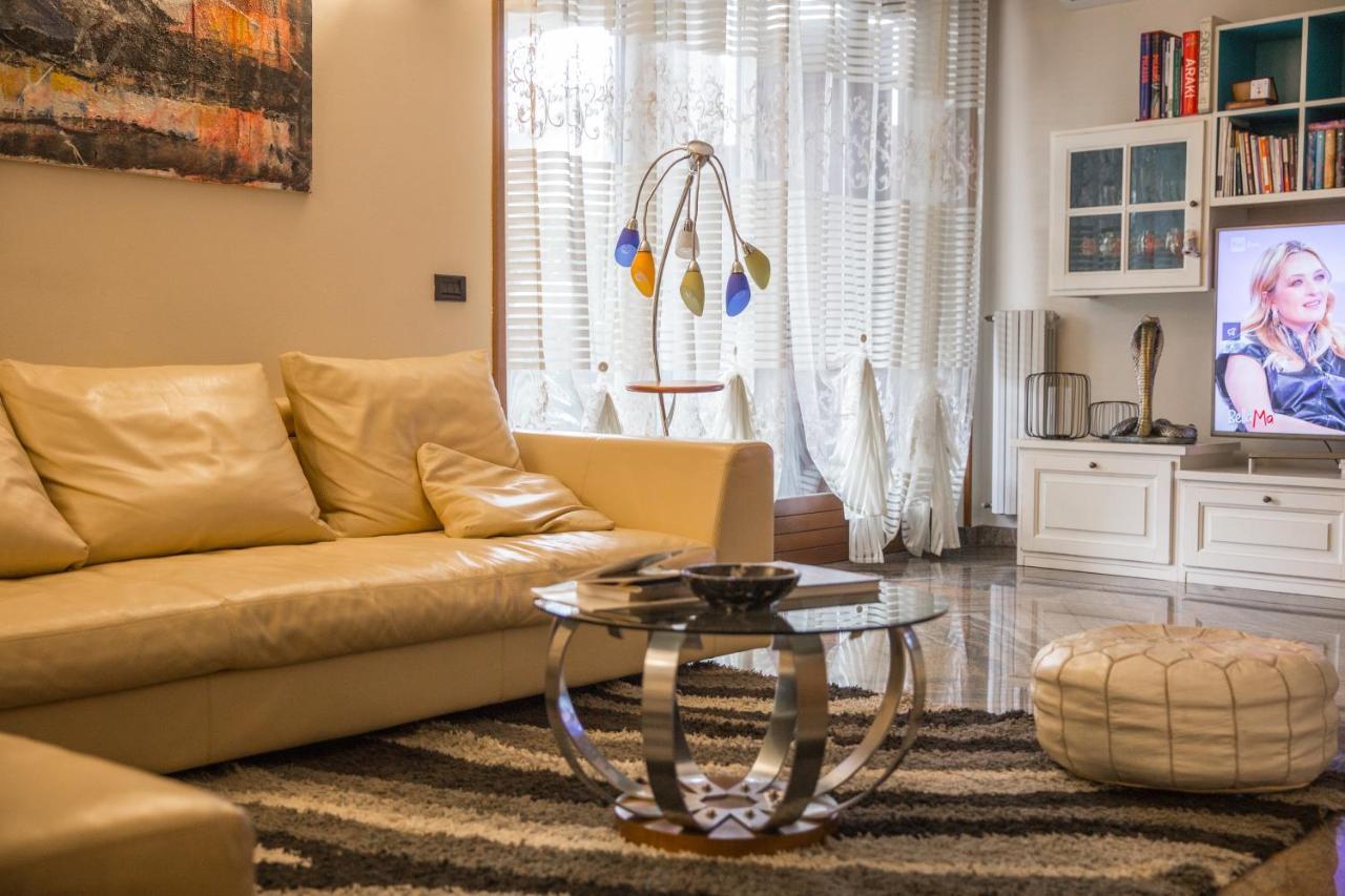 Villa Ivana Desenzano del Garda Luaran gambar
